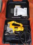 Serra Tico Tico dewalt dw331k -qs