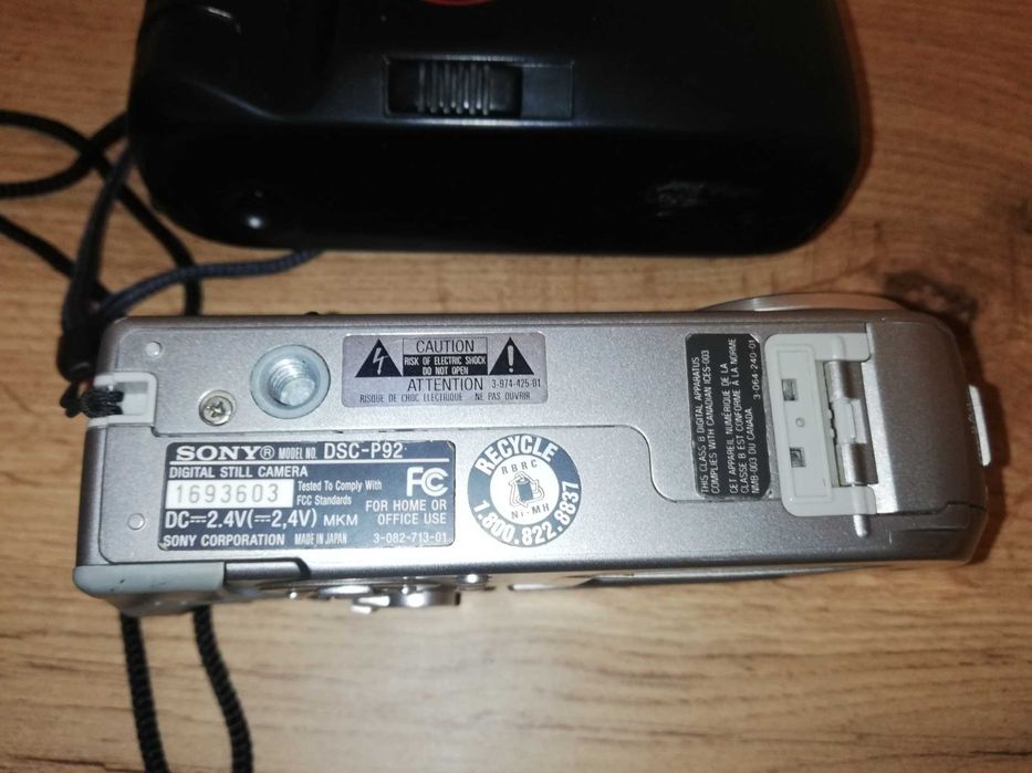 Stare aparaty fotograficzne + akcesoria