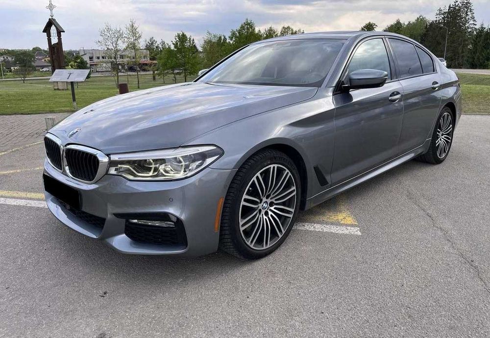 BMW 540 2017 року