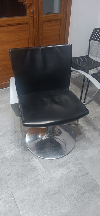 Fotel  fryzjerski