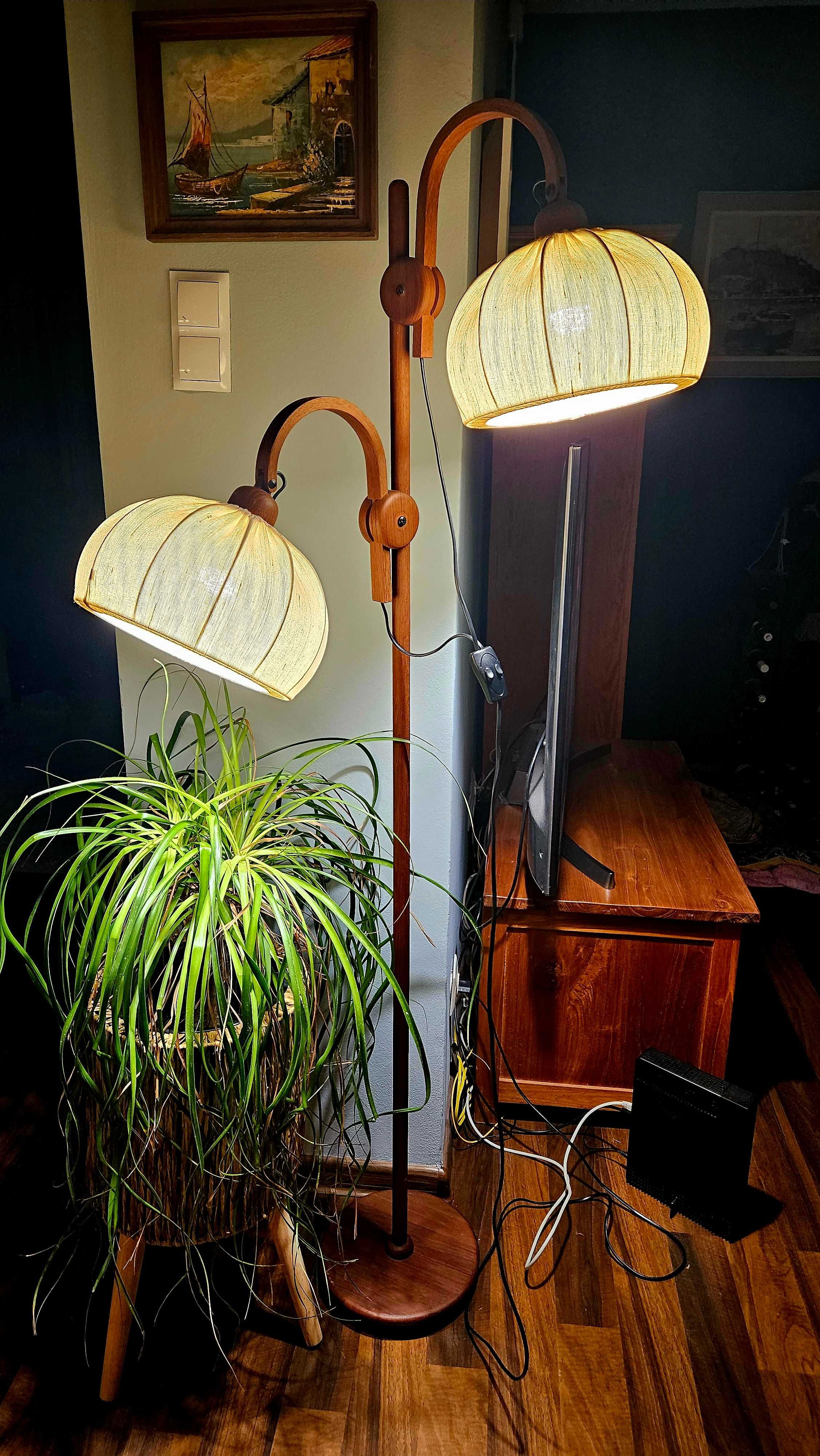 Lampa duńska stojąca z lat 60tych drewniana vintage art deco