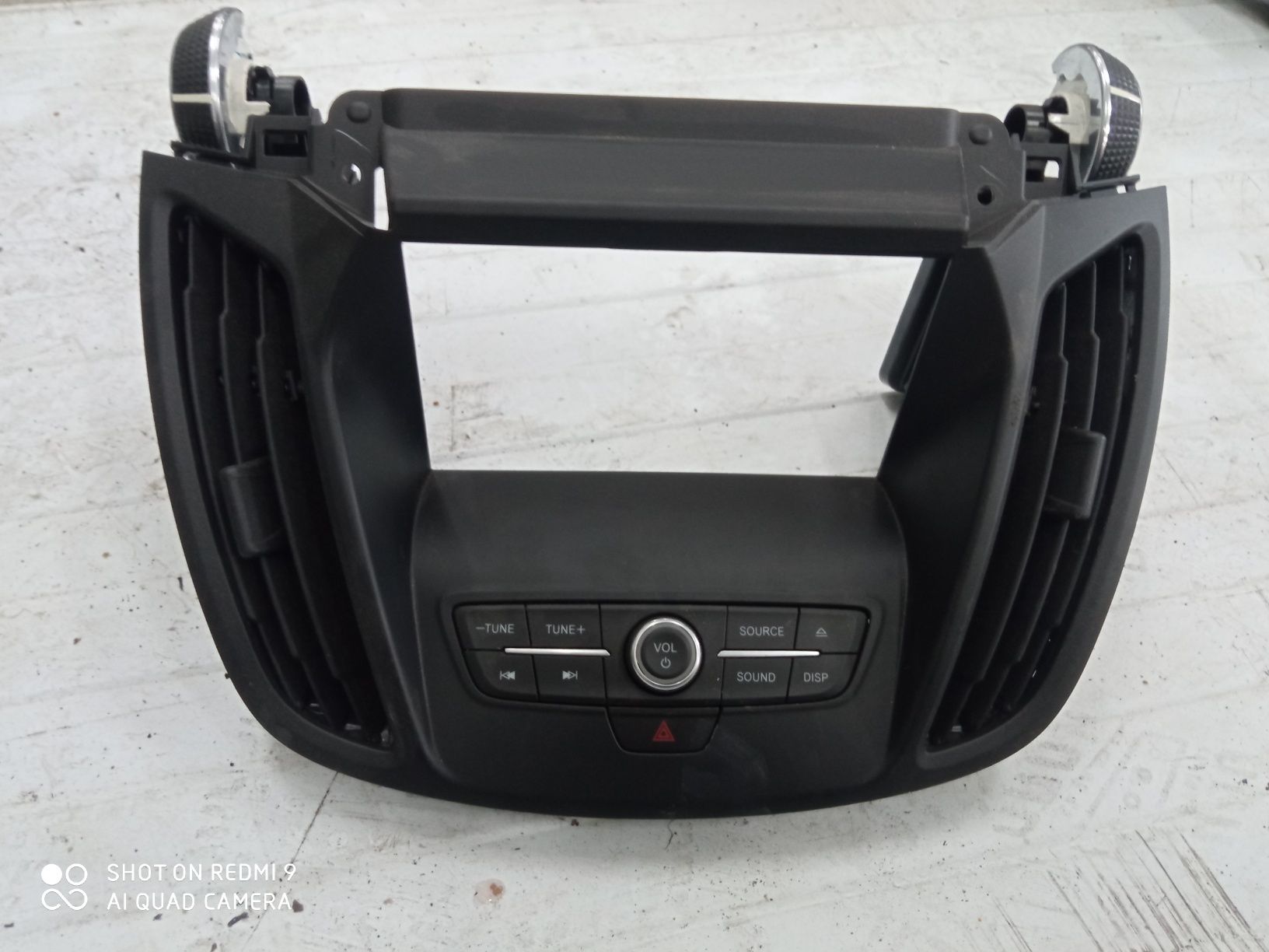 Ramka panel radia Ford Kuga MK2 Lift