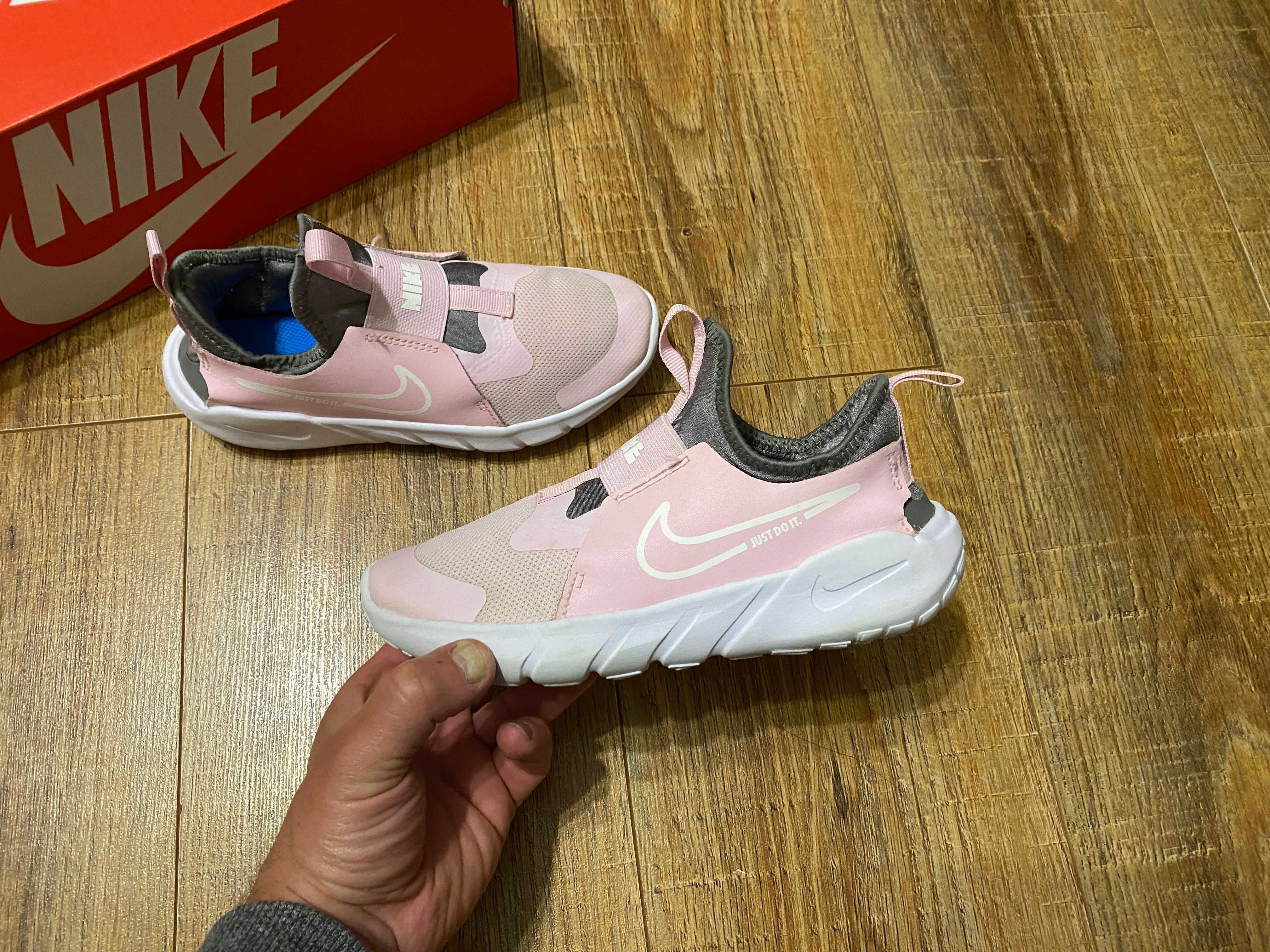 Nike кроссовки кросівки детские на девочку Найк оригинал р.35