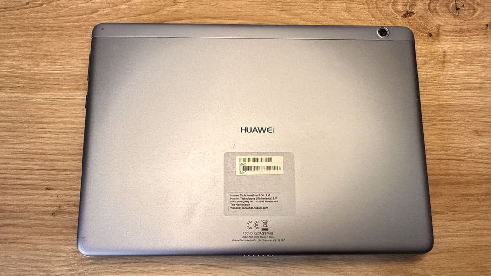 Планшет Huawei  mediapad T3-10 ags-w09