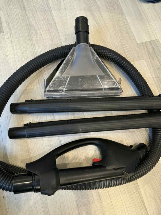 Odkurzacz wodny pioracy  z separatorem queen of air