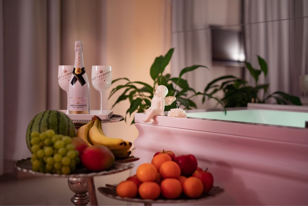 Apartament Sensual JACUZZI SAUNA Poznań Centrum Sylwester Święta