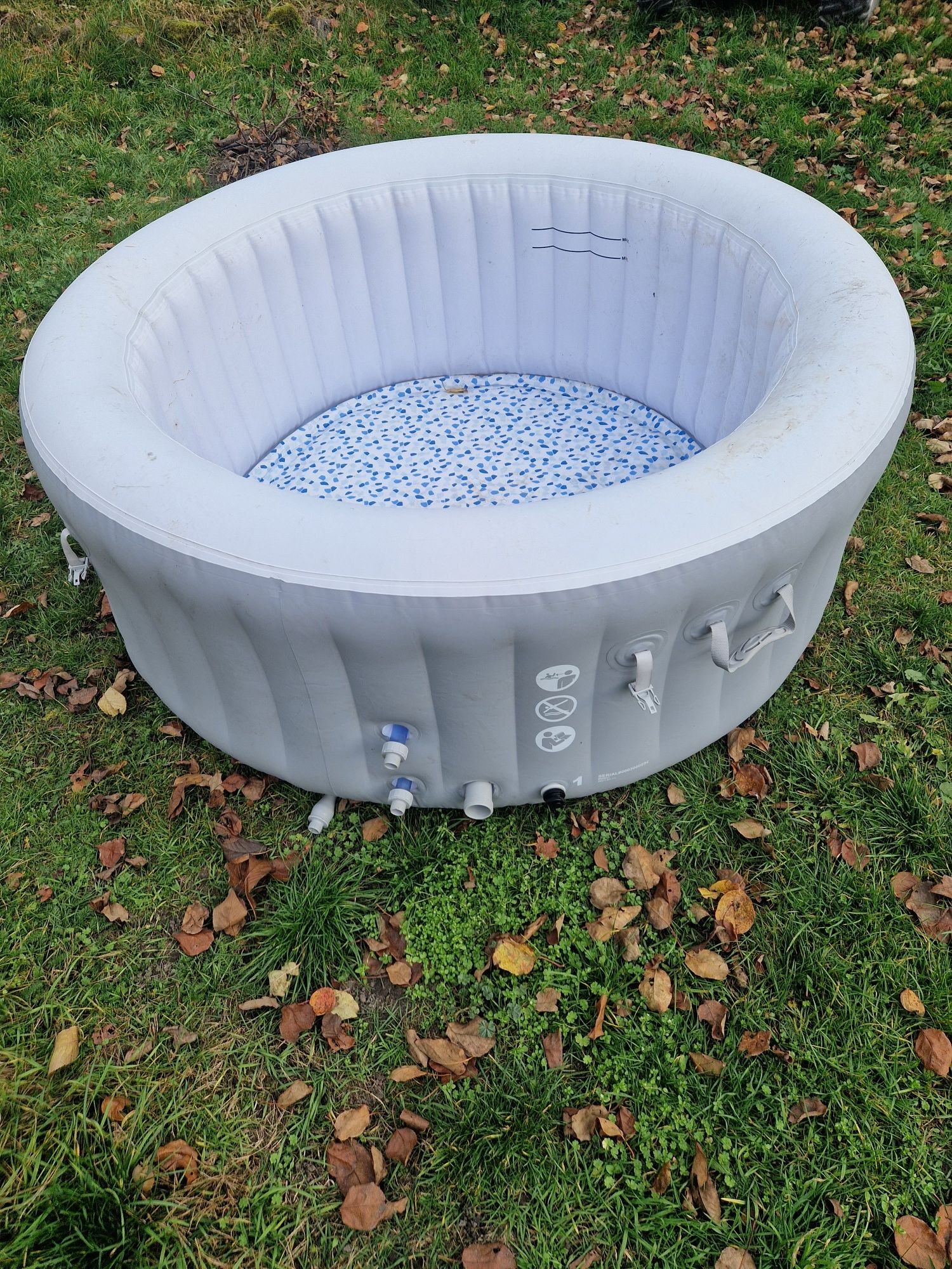 Basen niecka do jacuzzi Bestway lay-z spa st. LUCIA