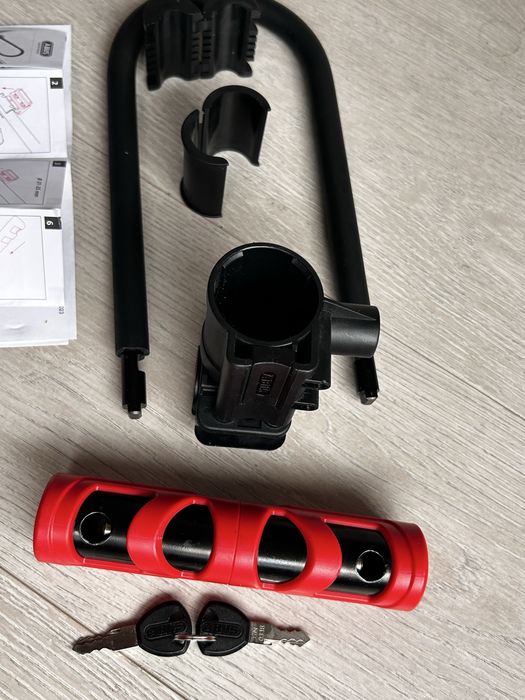 zapięcie u-lock ABUS Ultimate 420/170HB/230 + uchwyt transportowy USH