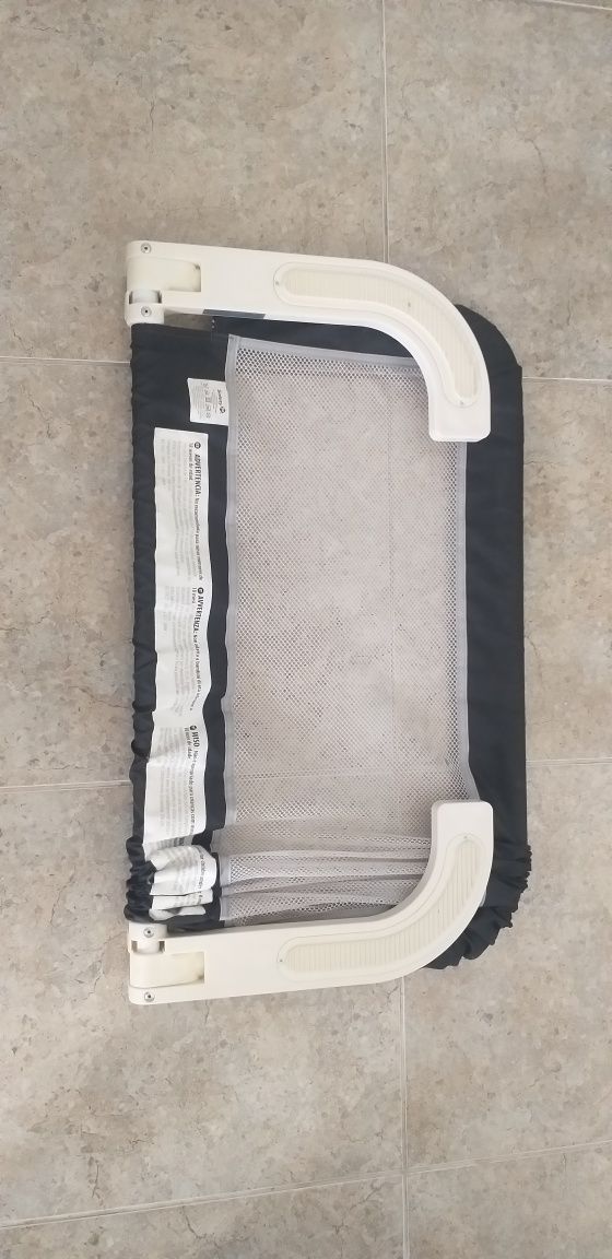 Resguardo para cama de criança