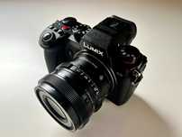 Panasonic LUMIX DC-S5 + SIGMA 35mm F2