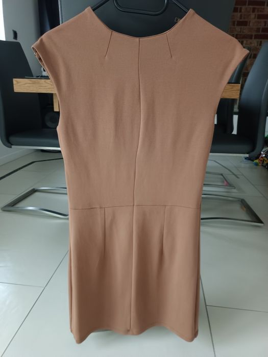 Tunika sukienka Reserved S jesienna z zameczkami brązowa stylowa