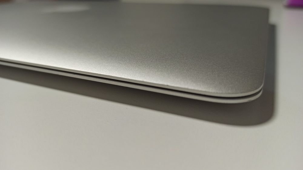 MacBook Air (13-calowy, początek 2015 r.)
