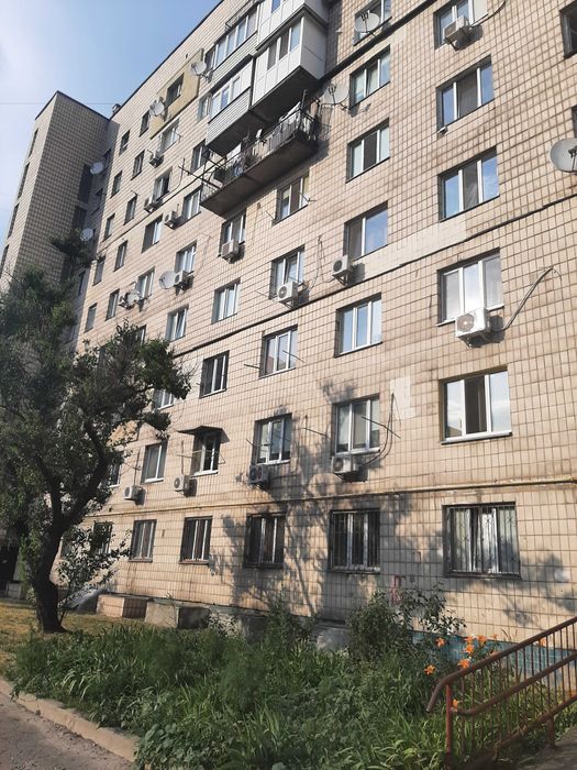 Продаж приватизованої кімнати в гуртожитку вул.Поповича (Волкова) 10