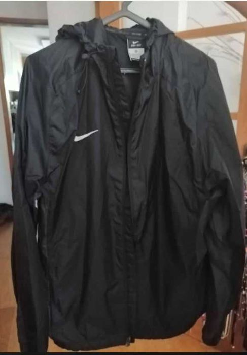 Blusão impermeável Nike Dry Fit original como novo M bom preço