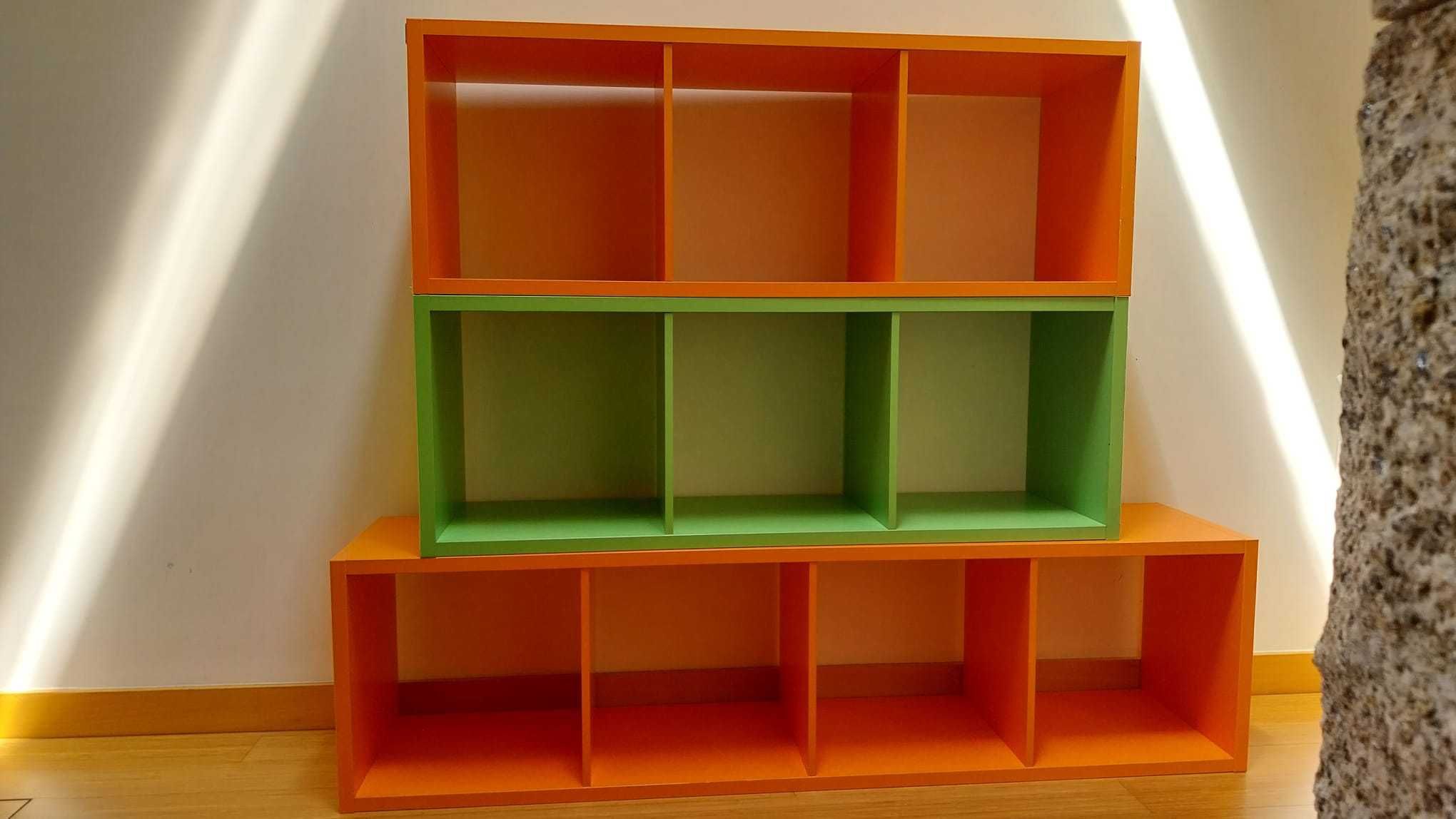 Estantes de cubos