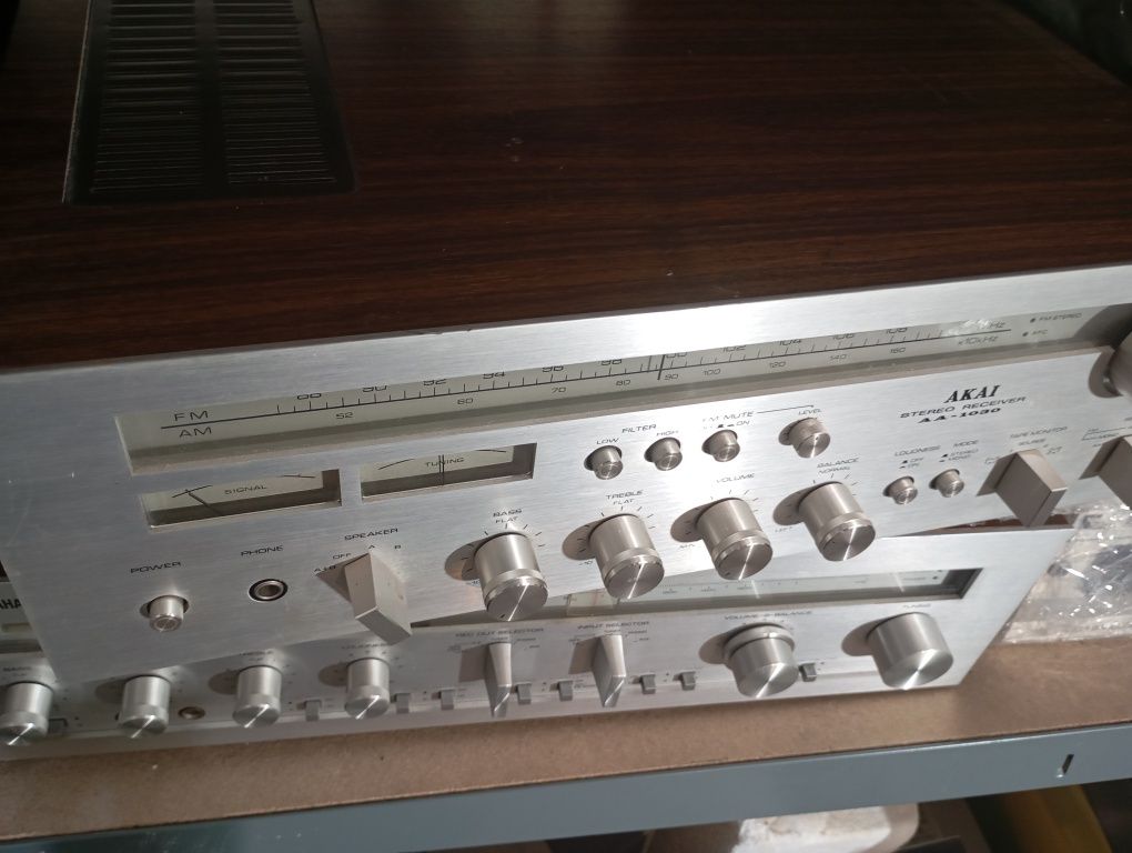 AKAI AA 1030 Amplificador Reciver Muito Bom
