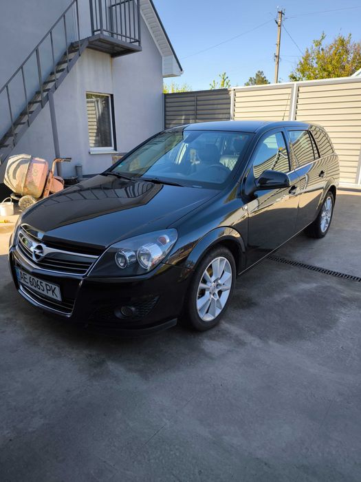 Opel Astra H, рік 2010, двигун 1,8 бензин