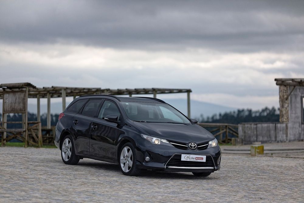 Toyota Auris Touring Sports 1.4 D-4D C.+P.Techo+P.Sport