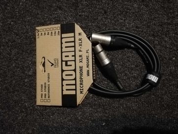 Dwa MOGAMI (intrumentalny i mikrofonowy XRLm - XRLf). Kabel. Kable.