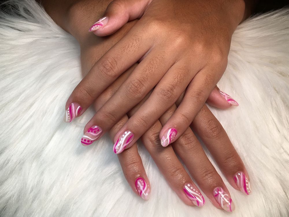 Unhas de Gel, Gelinho e Polygel com ou sem extensão. Laser Diodo