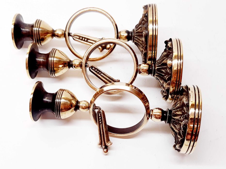 Старинный подсвечник из латуни на одну свечу, цена за 1 подсвечник