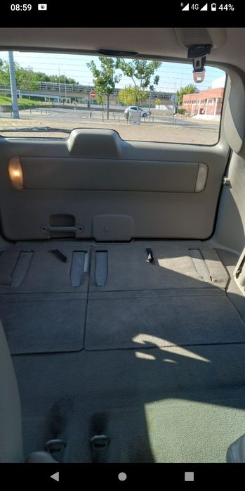 Chrysler Voyager com motor 2.7 diesel 60.000 km