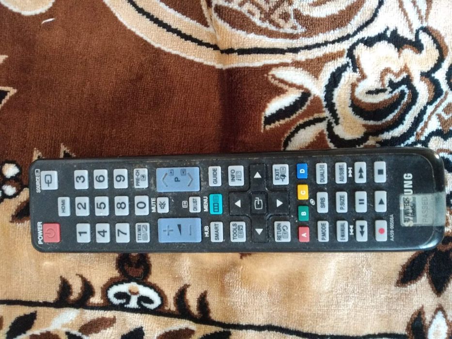 продам телевізор samsung ue65js8500l