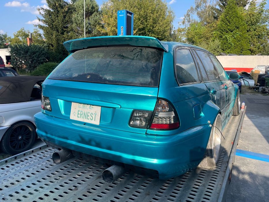 Spoiler spojler lotka na klapę szybę bmw e46 touring laminat