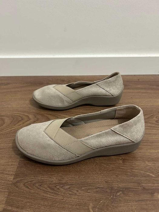 Sabrinas Arcopedico Beges