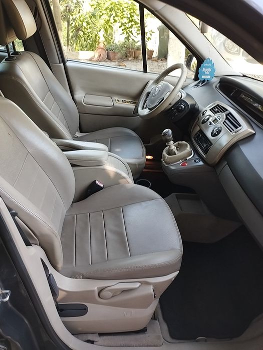 Renault Scenic 1.5 DCI 7 lugares