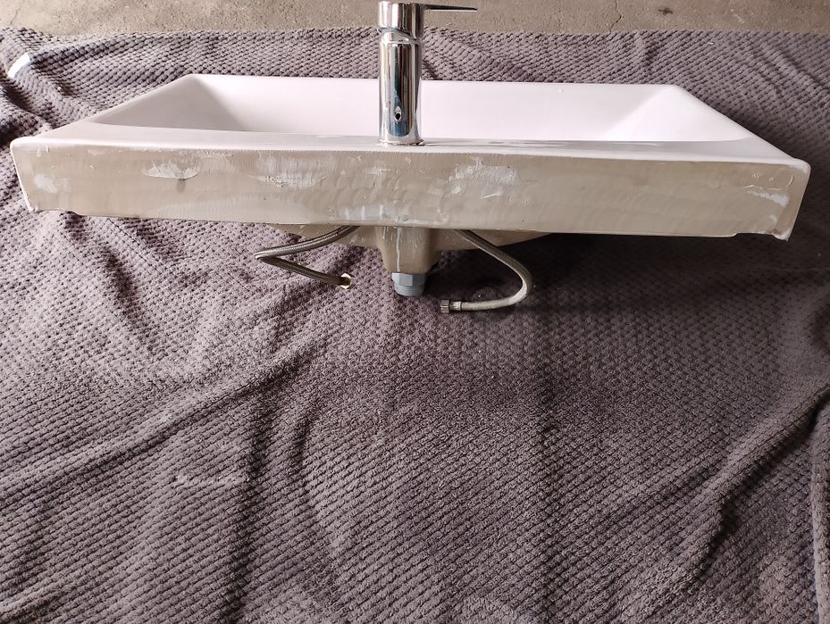 Sprzedam zlew łazienkowy