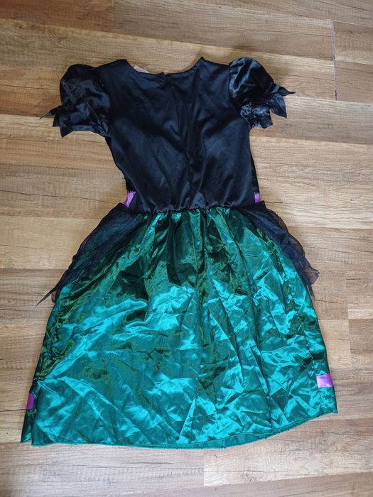 Czarownica 128 134 przebranie na bal 8 9 czarna sukienka halloween