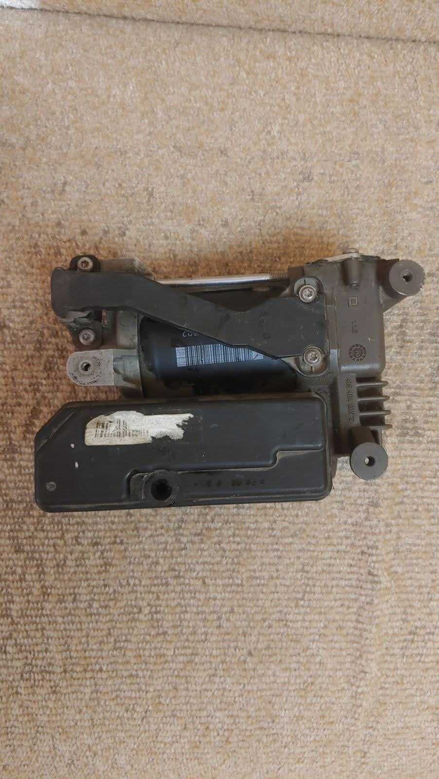 Копмпресор пневмопідвіски Citroen C4 Grand Picasso 2006-2013