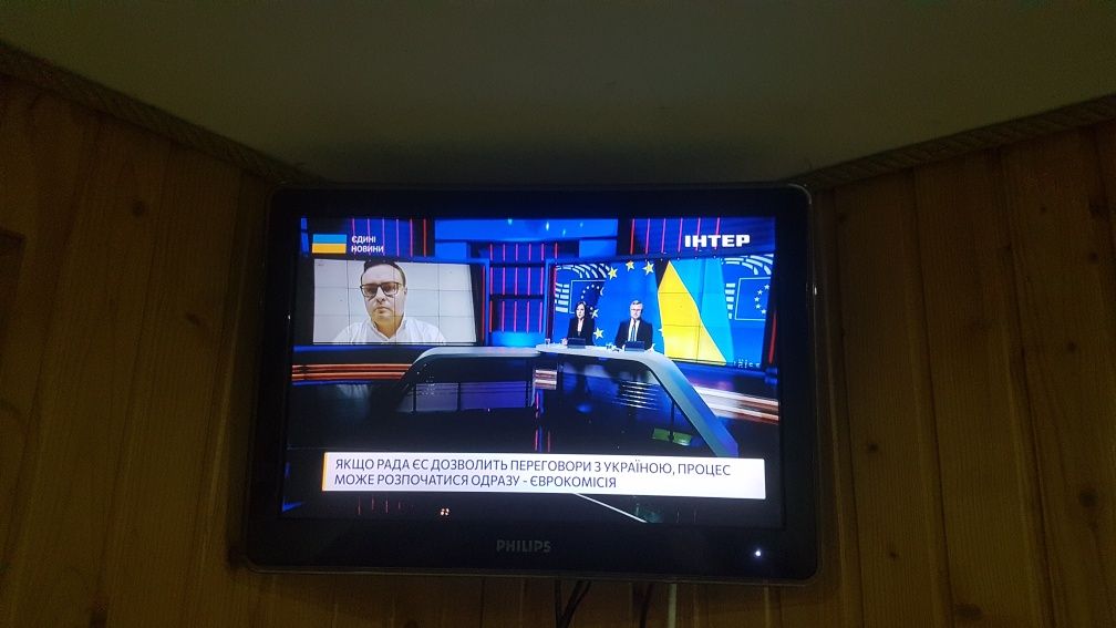 Телевізор монітор 19 PHILIPS