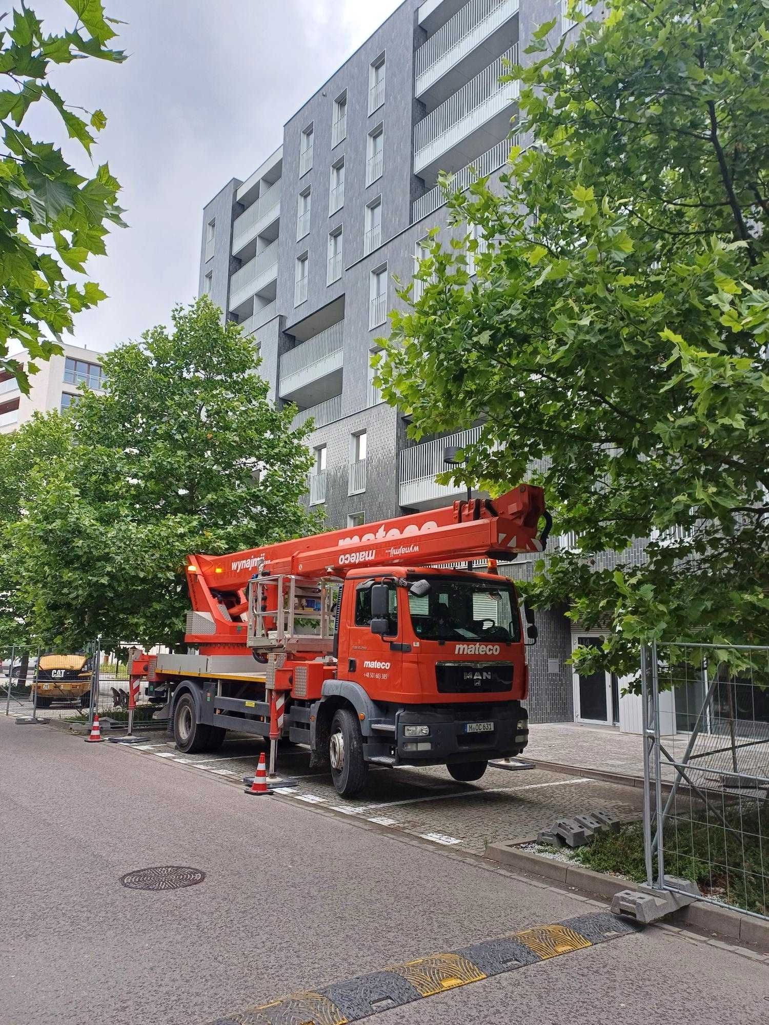 Podnośnik koszowy na wynajem, 45M, Palfinger, Warszawa i Łódź, okolice