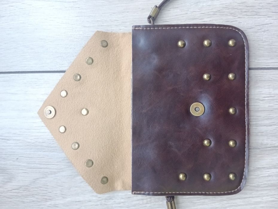 Вінтажна сумочка крос-боді