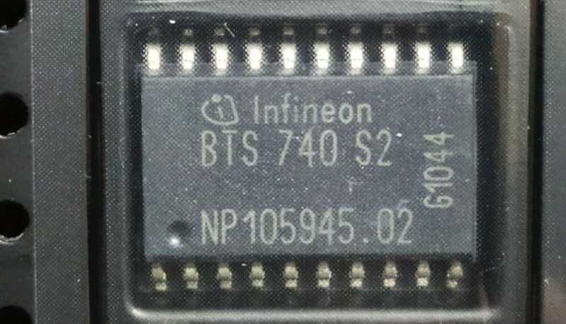 Мікросхема BTS740S2 Infineon BTS740 корпус SOP-20