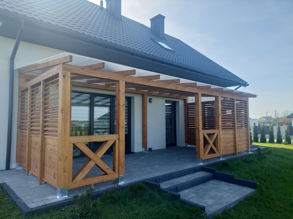 Taras drewniany zadaszenie tarasu