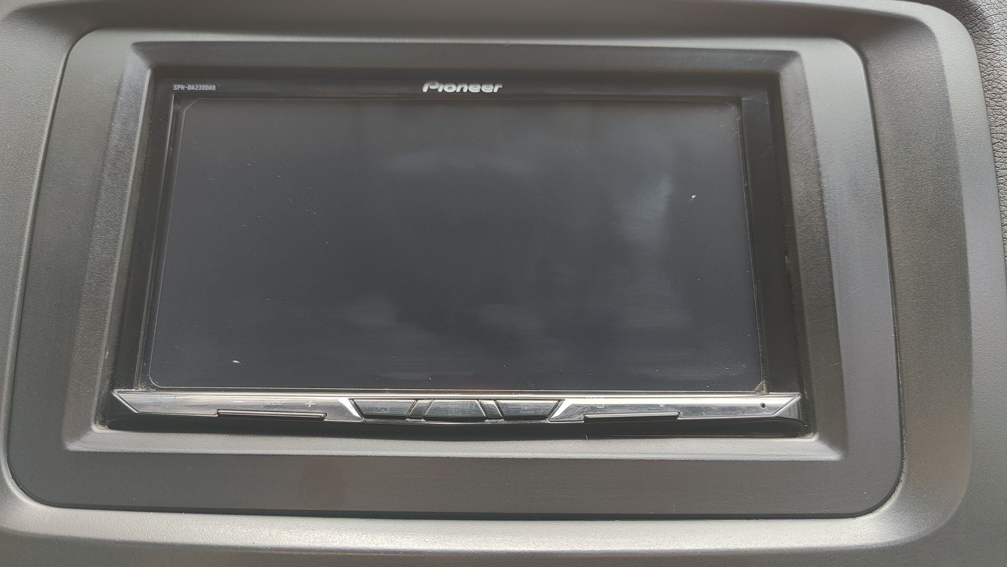 Магнитола  Pioneer SPH-DA230. Процессорная.
