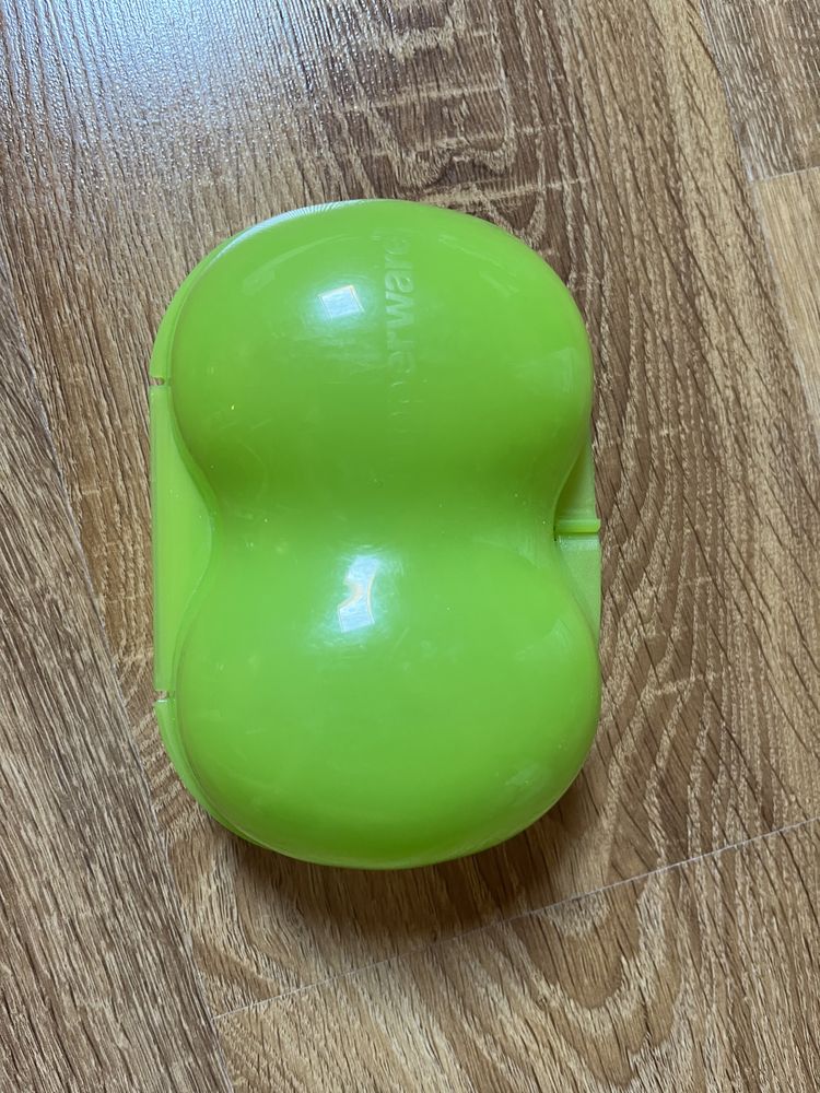 Tupperware śniadaniówka kiwi na owoce