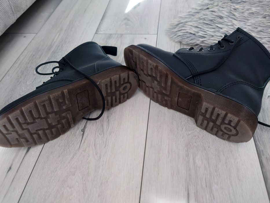 Glany polskie Stay True rozmiar 40 wysokie 6 dziur Martensy