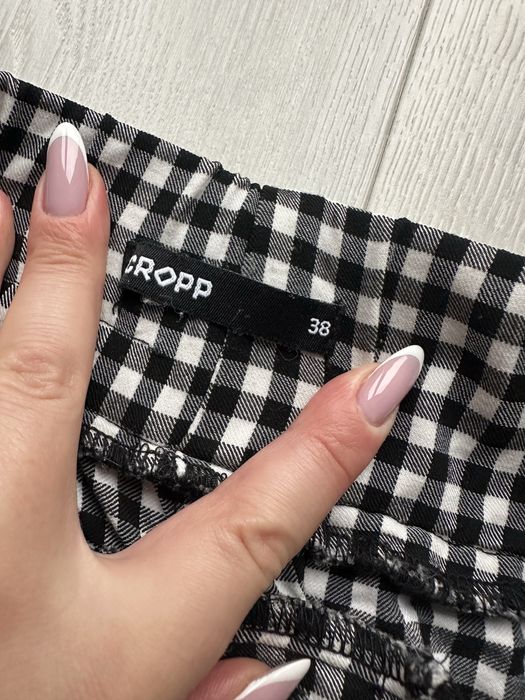 Spodnie z wysokim stanem w kratkę