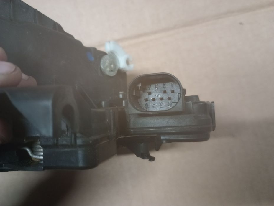 BMW E46 zamek prawy tył tylny