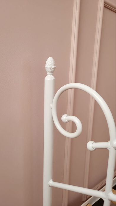 Łóżko stalowe 120x200