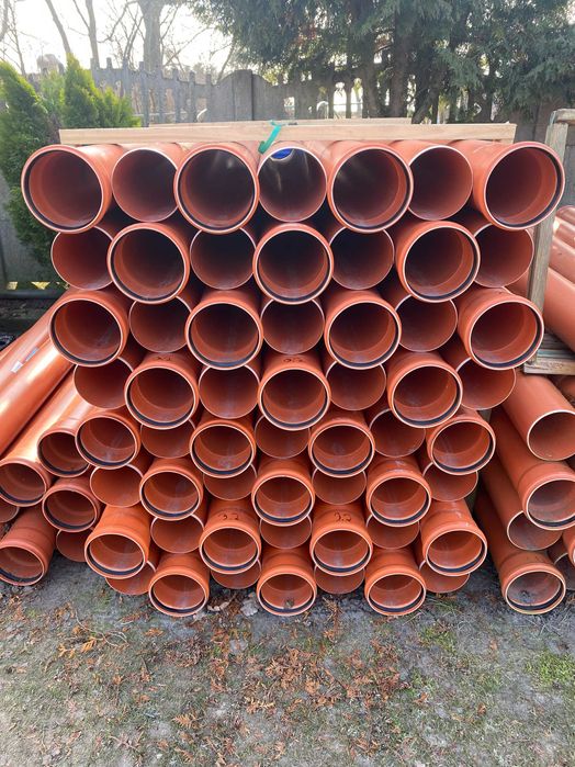 Rura kanalizacyjna PCV fi 160 ścianka 3,2