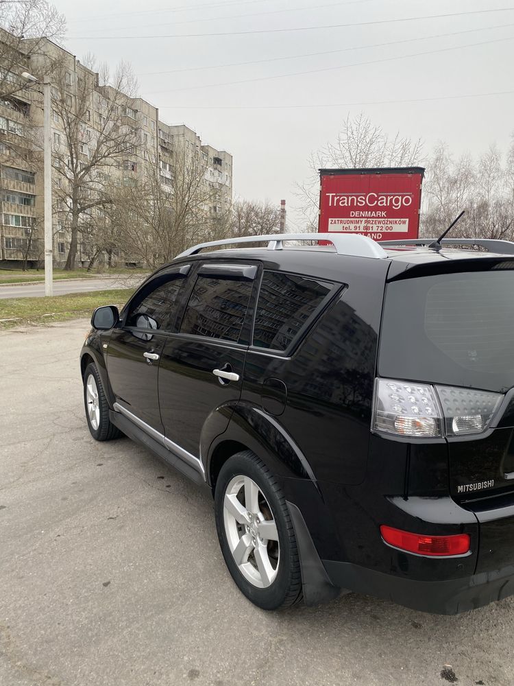 Mitsubishi Outlander XL 2008 2.4