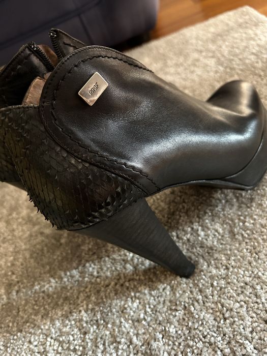 Botins Prof pretos 37