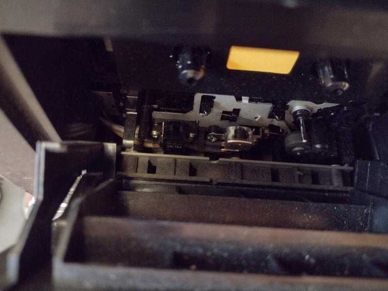 Касетна дека Saundwave DD-1300 (двокасетна)