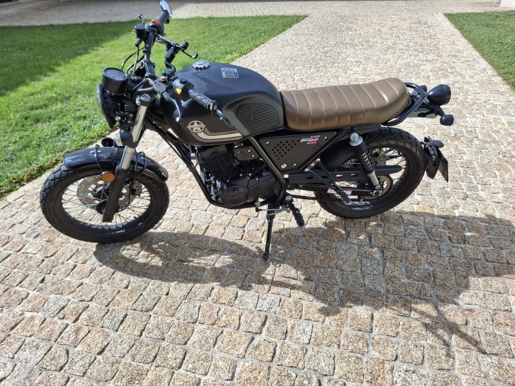 Mota UM Scrambler X Naked 125