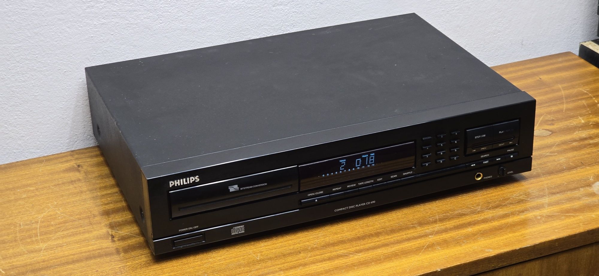 Philips CD 690 odtwarzacz płyt KOMPAKTOWYCH dobór audio